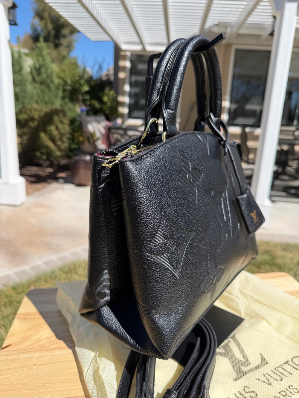 NEW LV Print Black Empreinte Monogram Palais Embossed Shoulder Bag Gold - Picture 5 of 11
